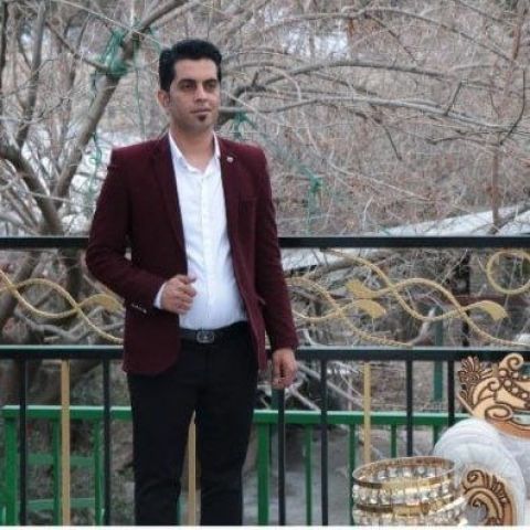 Saeed Khajevand – Larzam Larzaneh (Lucky Shad)